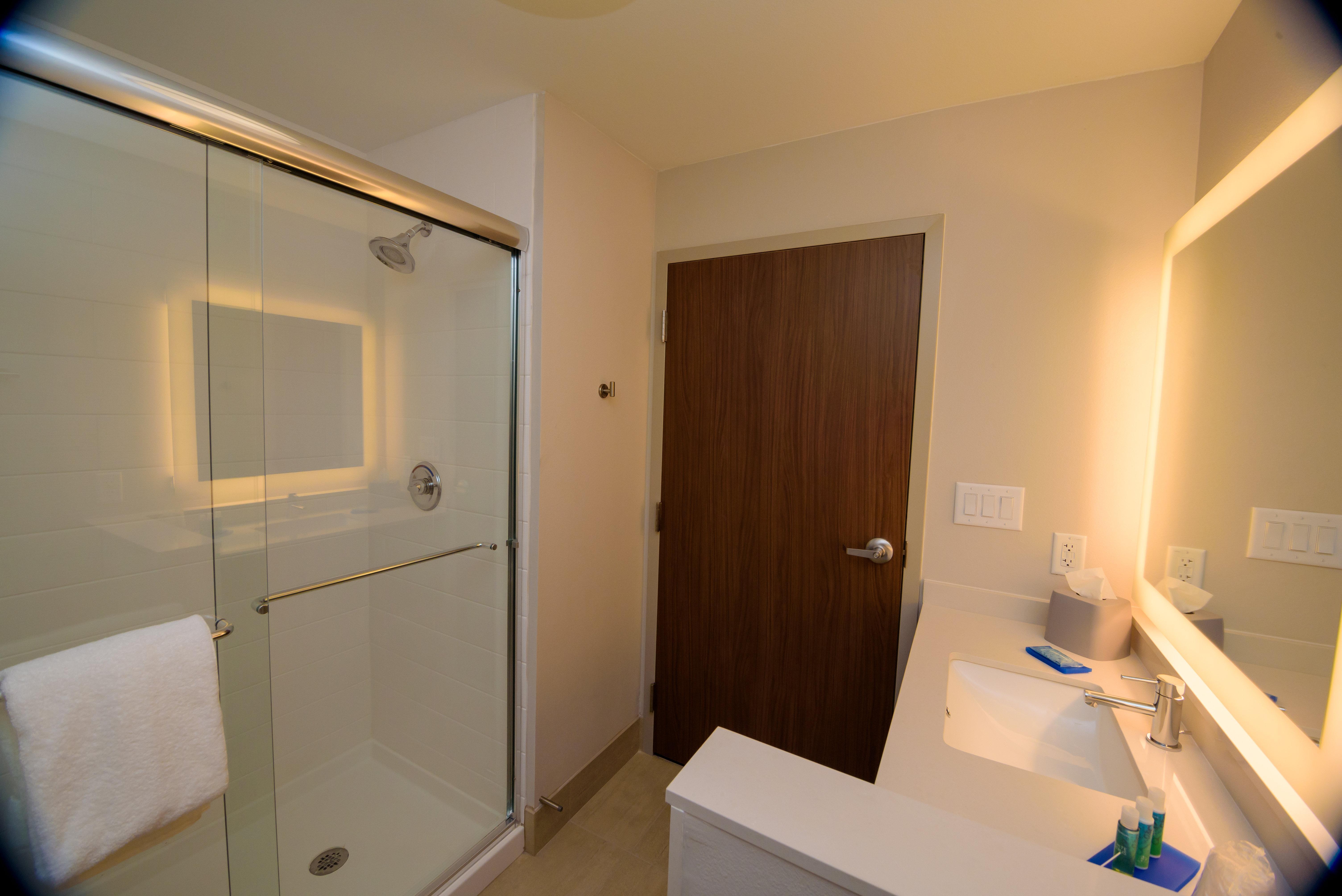 Holiday Inn Express & Suites Mckinney - Frisco East By Ihg McKinney Exterior foto