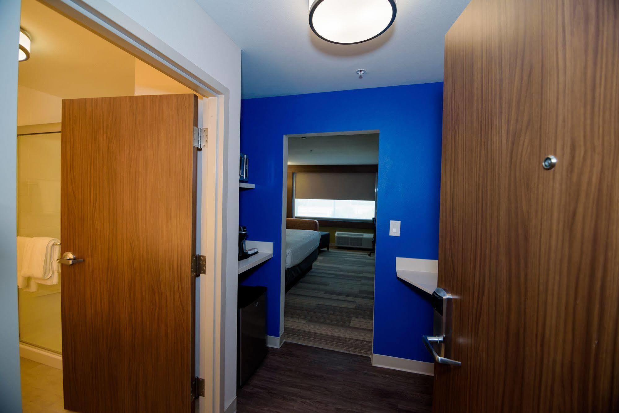 Holiday Inn Express & Suites Mckinney - Frisco East By Ihg McKinney Exterior foto